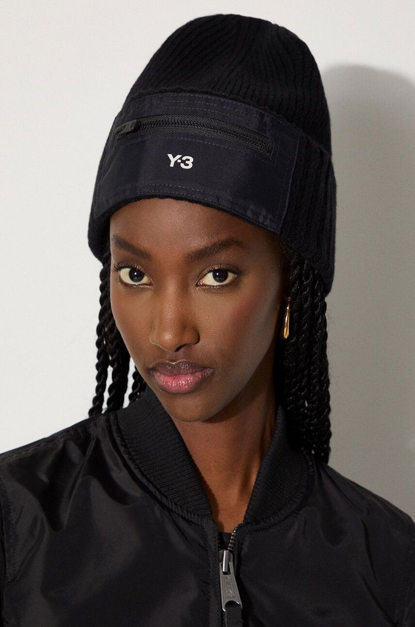 Kapica Y-3 Nylon Patch Beanie Crna | IY9273