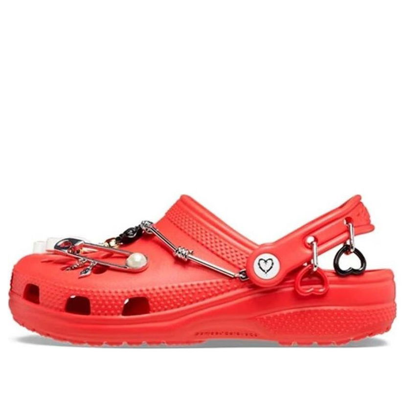 Tenisice i cipele Crocs Karol G Classic Clogs with Metal Hearts Crvena | 207998-8C1