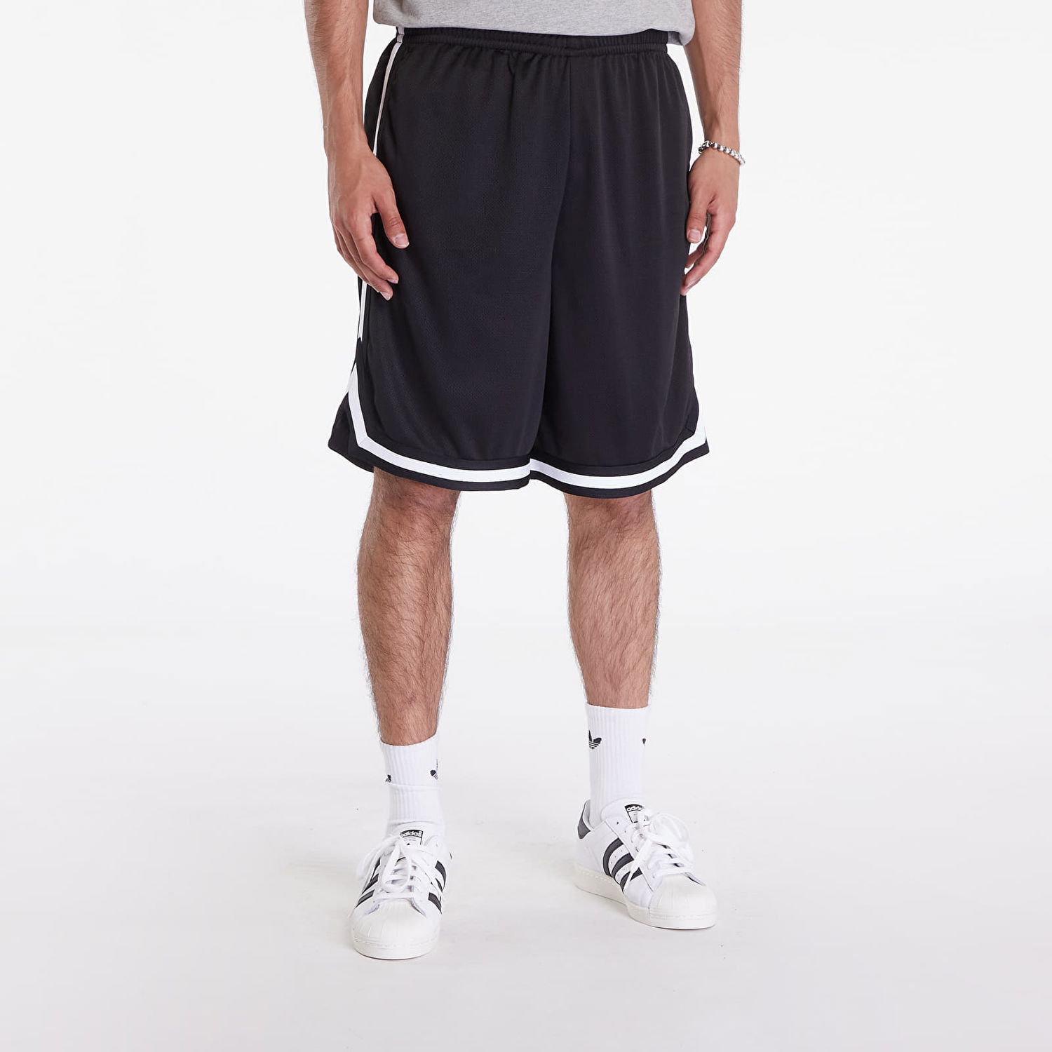 Kratke hlače Urban Classics Stripes Mesh Shorts Black/ Black/ White Crna | TB243-00052, 0