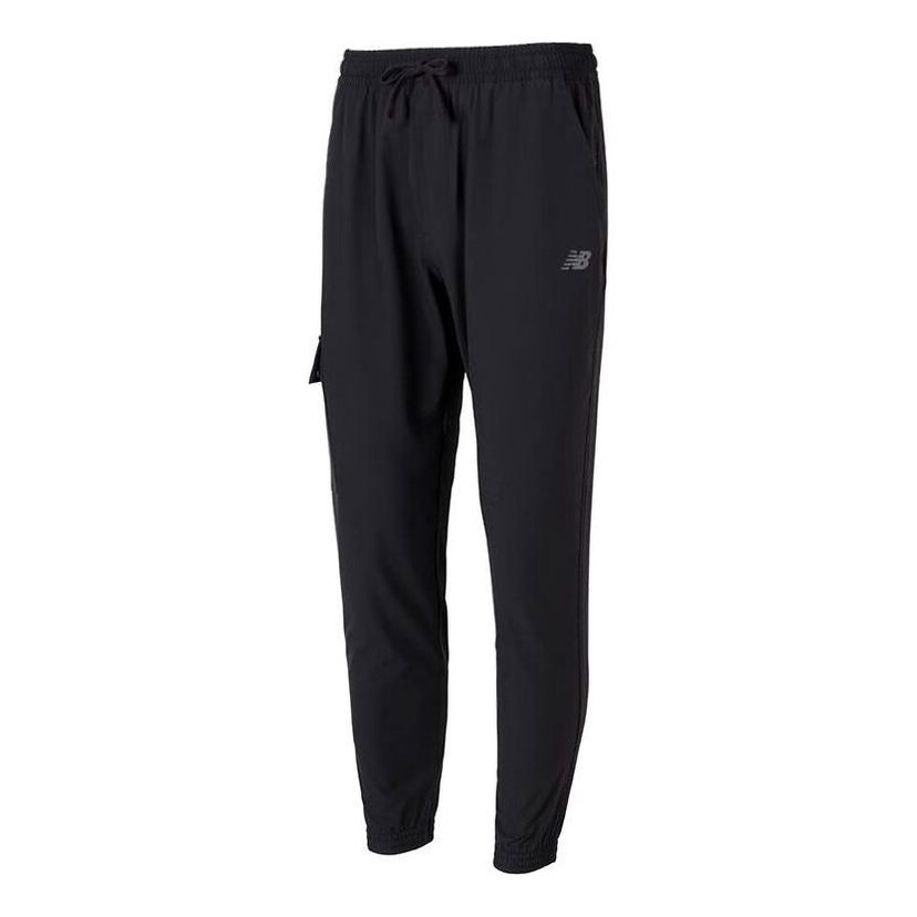 Cargo hlače New Balance Woven Jogger Crna | AMP42320-BK