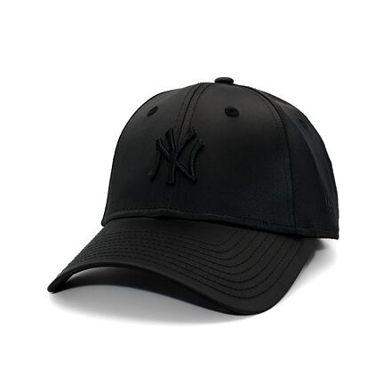 Kapa New Era Satin 9FORTY NY Yankees Adjustable Hat Crna | 60595368