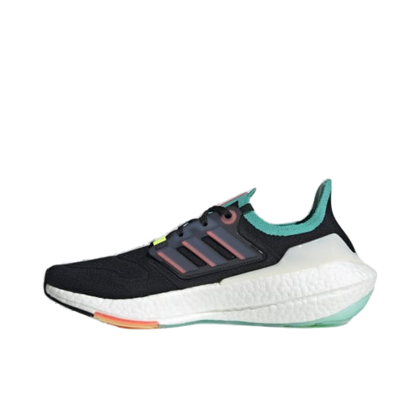 Trčanje adidas Performance Ultraboost 22 Crna | GX5497