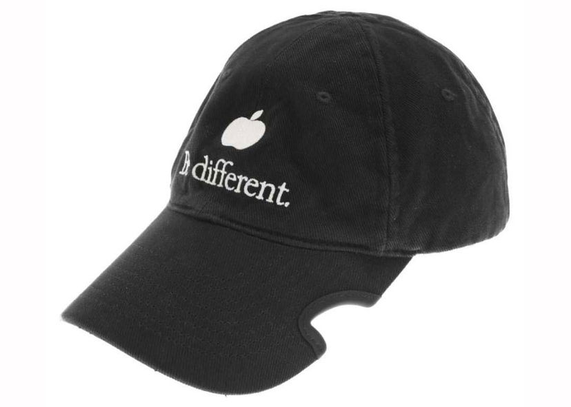 Kapa Balenciaga Be Different Apple Baseball Cap Black Crna | 713931410B21077