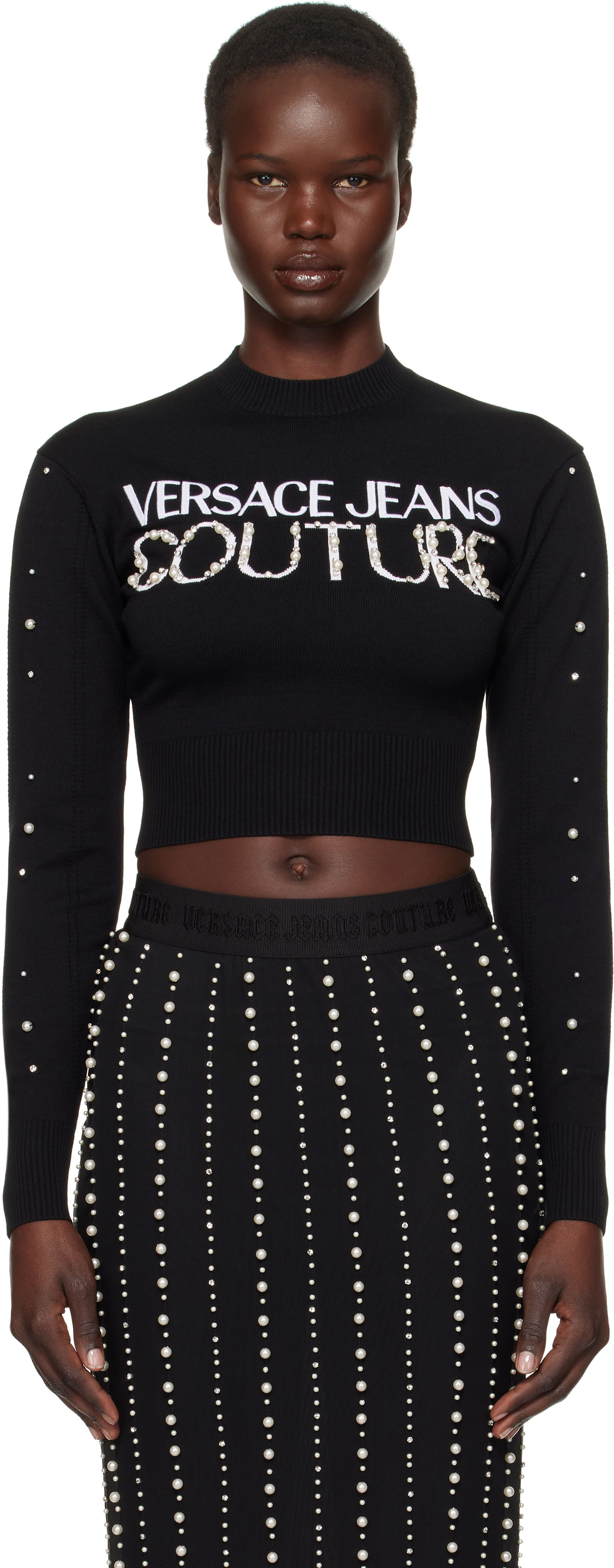 Džemper Versace Embellished Logo Cropped Sweater Crna | E77HAFM30_ECMN60, 0