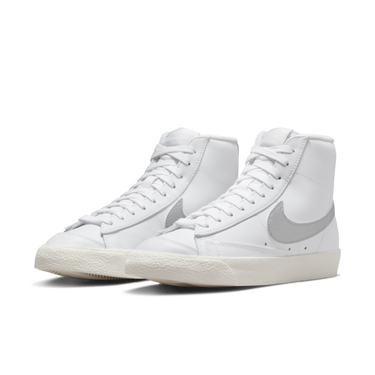 Tenisice i cipele Nike Blazer Mid '77 ESS Bijela | DQ7574-100, 1