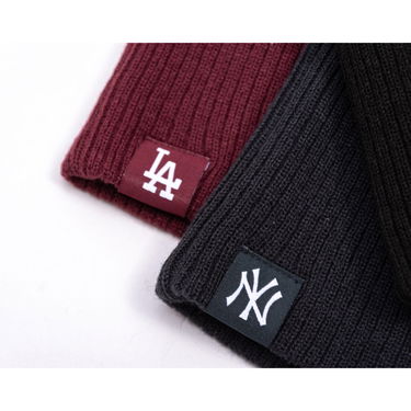 Kapica New Era MLB Essential Skully Beanie NY Yankees One Size (56-59 cm) Crna | 60691110, 3
