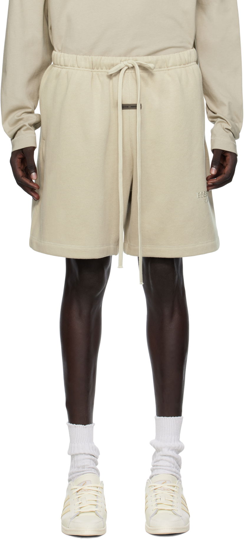 Kratke hlače Fear of God Fear of God ESSENTIALS Fleece Soccer Shorts Bež | 160SP252006F