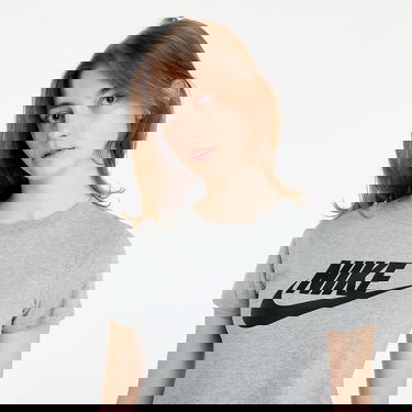 Majica kratkih rukava Nike Sportswear Essential Siva | BV6169-063, 0