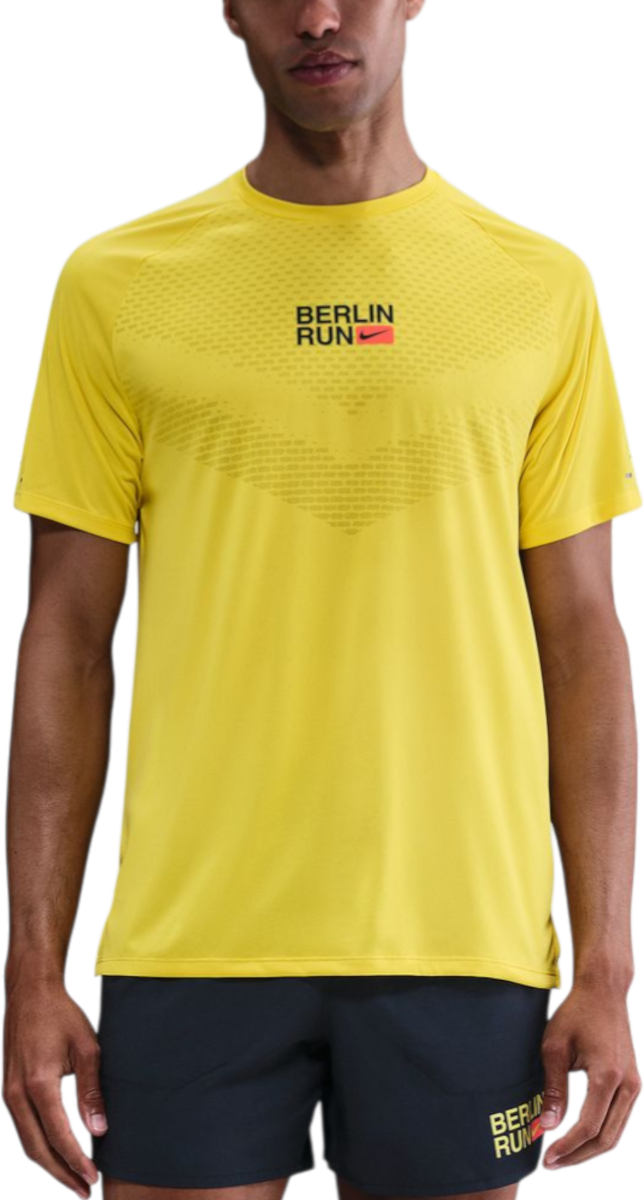 Majica kratkih rukava Nike Nike Stride Berlin Marathon T-Shirt Žuta | ih4069-718, 0
