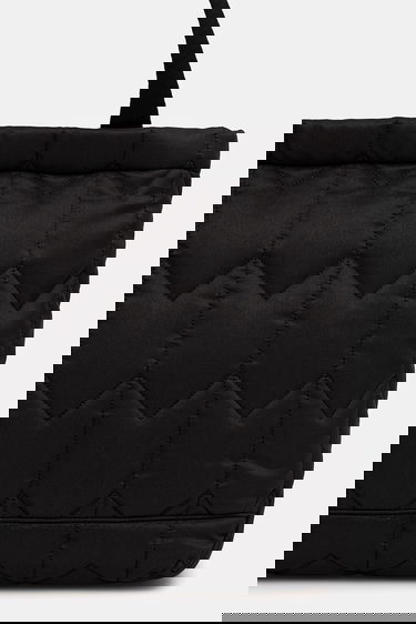 Tote bag MAISON KITSUNÉ Maison Kitsuné Chevron Quilted Large Tote Crna | PM05104WB0043, 2