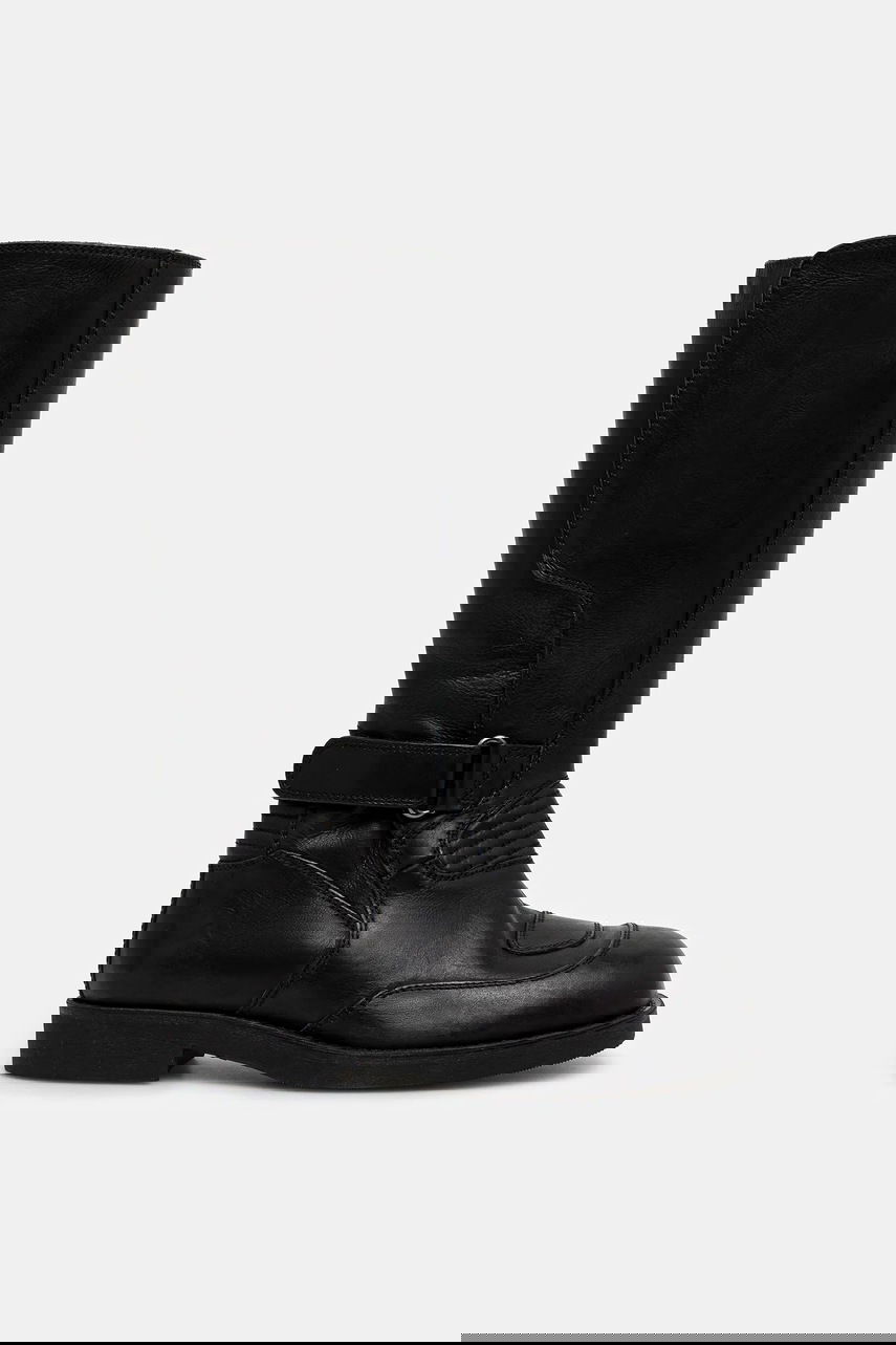 Tenisice i cipele Maison Margiela MM6 Maison Margiela Tall Leather Boots with Buckle and Flat Heel Crna | S66WW0100.P7431.T8013, 1