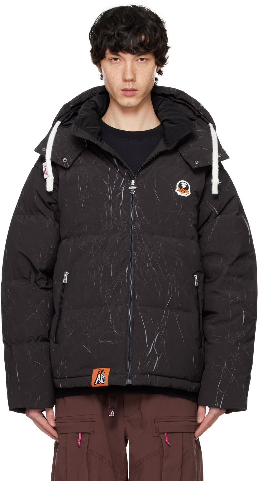 Pernata jakna AAPE by A Bathing Ape AAPE by A Bathing Ape Moonface Logo Camo Hooded Down Jacket Crna | AAPDNM7665XXNBKX