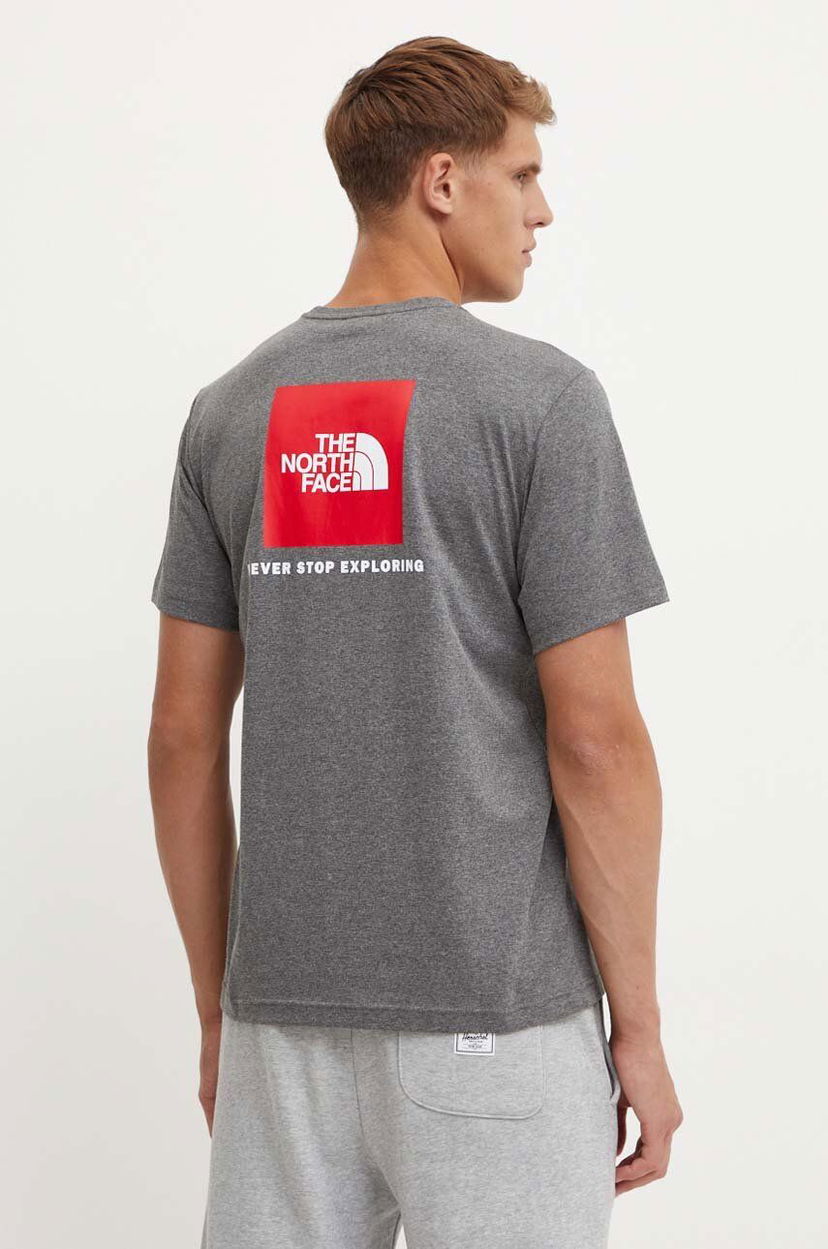 Majica kratkih rukava The North Face Short Sleeve Red Box Graphic T-Shirt Siva | NF0A87NPDYY1