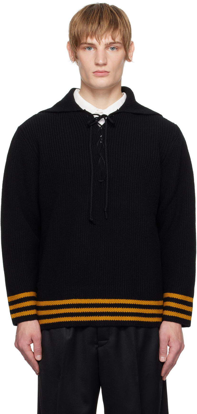 Džemper Bode Striped Lace-Up Collar Knit Sweater Crna | MRF24KT022