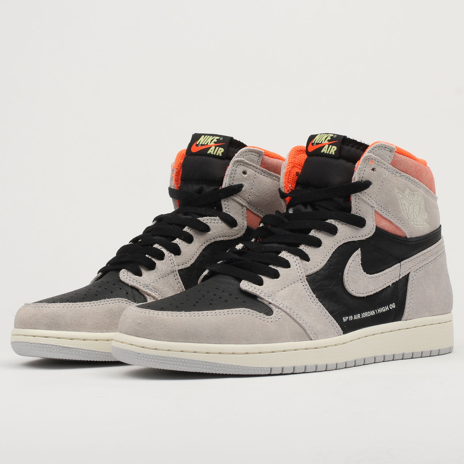 Tenisice i cipele Jordan Air Jordan 1 Retro High OG "Neutral Grey" Siva | 555088-018, 1