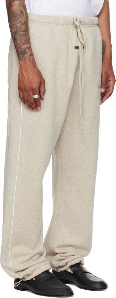 Trenirka Fear of God Fear of God ESSENTIALS Relaxed Fleece Piping Sweatpants Bež | 130SP258062F, 1