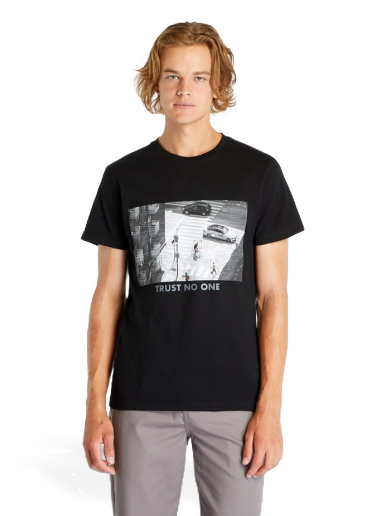 Majica kratkih rukava Urban Classics Trust no one Tee Crna | MT2638-00007