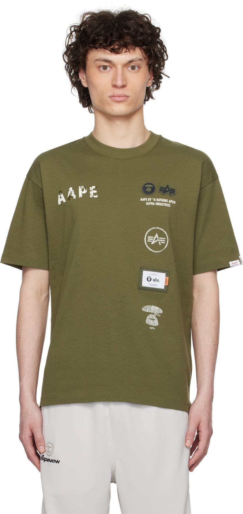 Majica kratkih rukava AAPE by A Bathing Ape AAPE by A Bathing Ape Alpha Industries Edition 'Universe' T-Shirt Zelena | AAPTEM9712XXNKHD