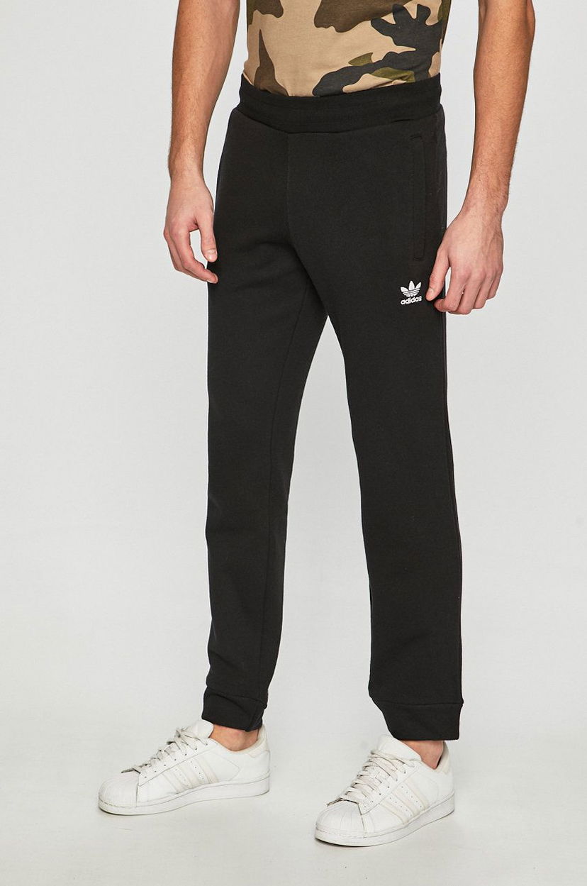 Trenirka adidas Originals adidas Originals Essential Fleece Pants Crna | DV1574