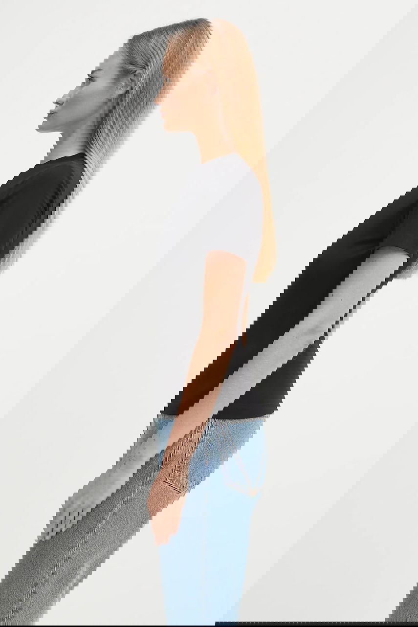 Majica kratkih rukava VETEMENTS VETEMENTS Logo Fitted T-Shirt Crna | WH76TR130B, 1