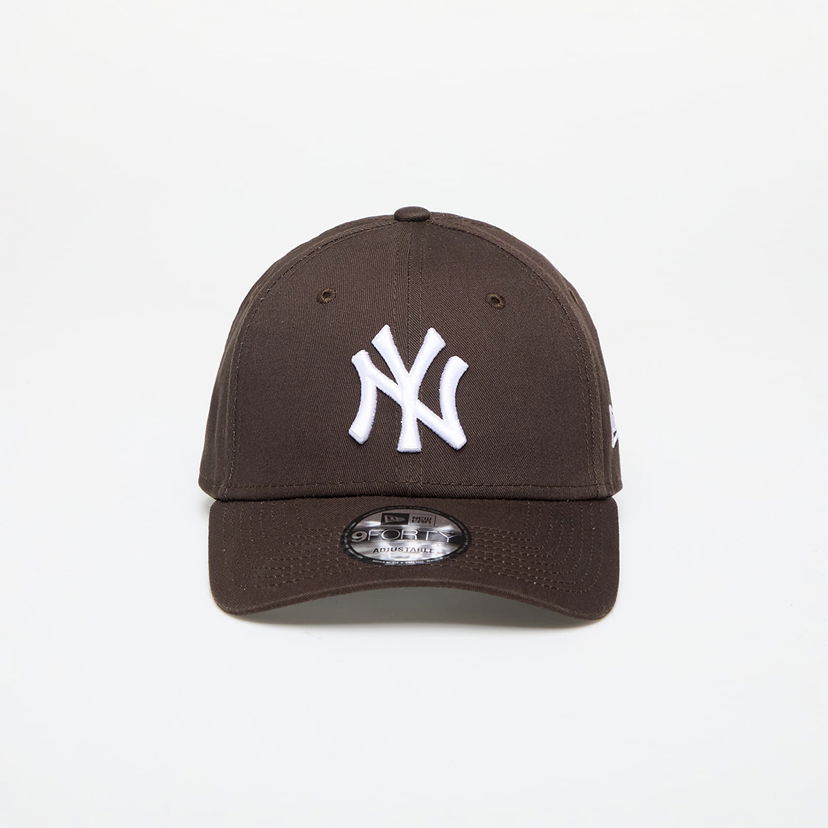Kapa New Era New York Yankees League Essential 9FORTY Adjustable Cap Dark Brown Smeđa | 60471458