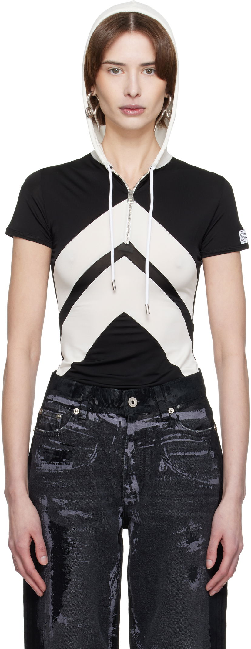 Majica kratkih rukava Jean Paul Gaultier Jean Paul Gaultier 'The Chevrons' Short Sleeve Hoodie Crna | 25/33-F-TS109P-J084-0001
