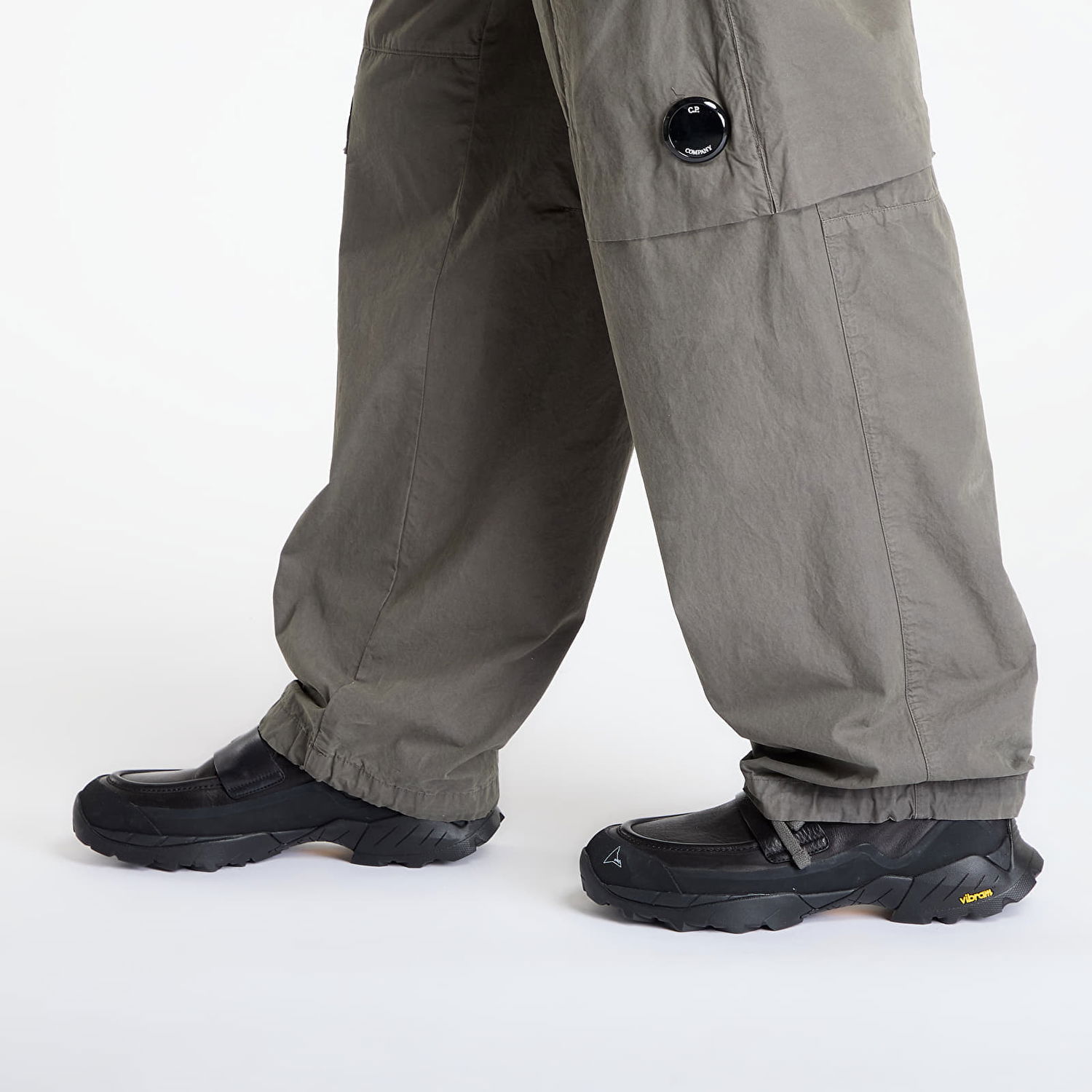 Cargo hlače C.P. Company Microreps Boxy Cargo Pants Gunmetal Siva | 19CMPA066A110324G-921, 1