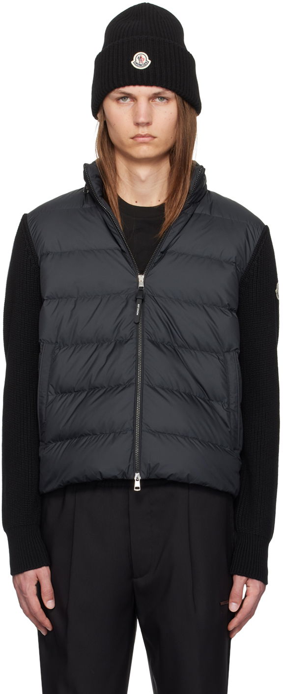 Pernata jakna Moncler Padded Zip-Up Hoodie Crna | J20919B00032M1131